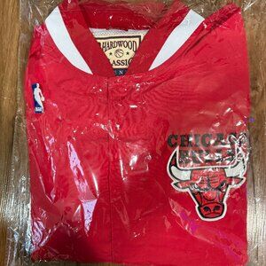 Men's Red Chicago Bulls 1996/97 Authentic Full-Snap Warmup Red Jacket Size 52